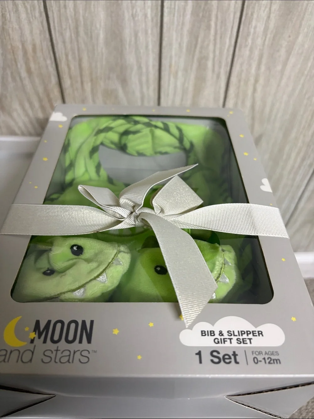 N/A soft green